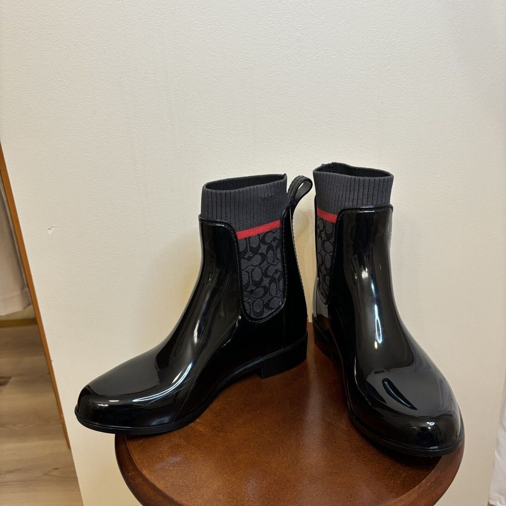 COACH Rivington Rain Bootie Black -Size 5